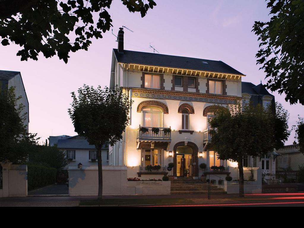 Marie Anne Hotel Deauville Exterior photo